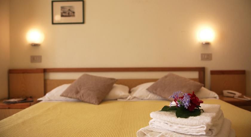 Hotel Quisisana ริมินี ภายนอก รูปภาพ
